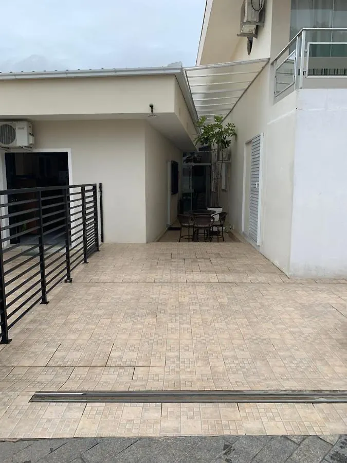 Apto E Suites Praia Do Itapocoroi Penha  Ubytování v soukromí Penha (Santa Catarina)