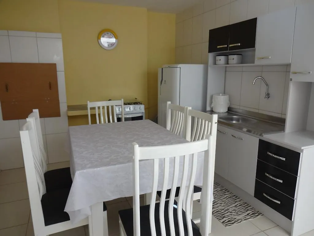 Ubytování v soukromí Apto E Suites Praia Do Itapocoroi Penha